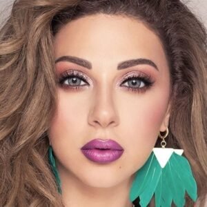 AMARA MONTHLY Warm Gray