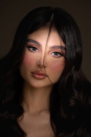 AMARA MONTHLY Stormy Gray