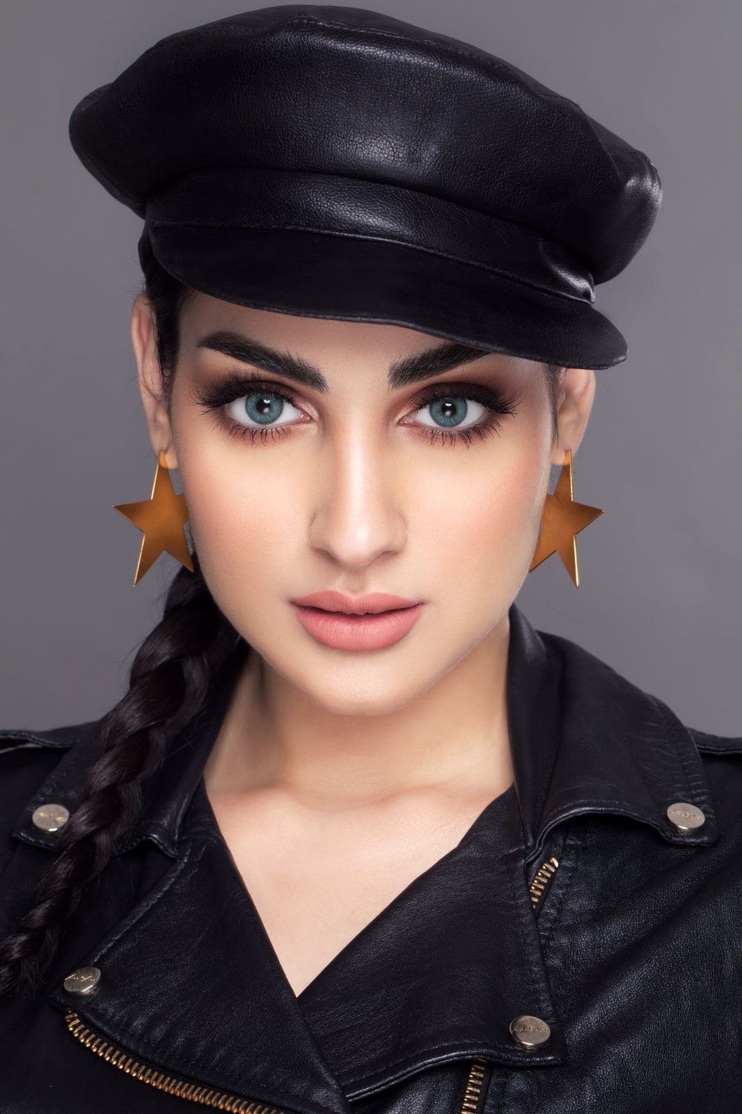 Mylense الشهري الأزرق الفاتح