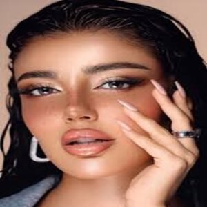 AMARA MONTHLY Almaha Eyes